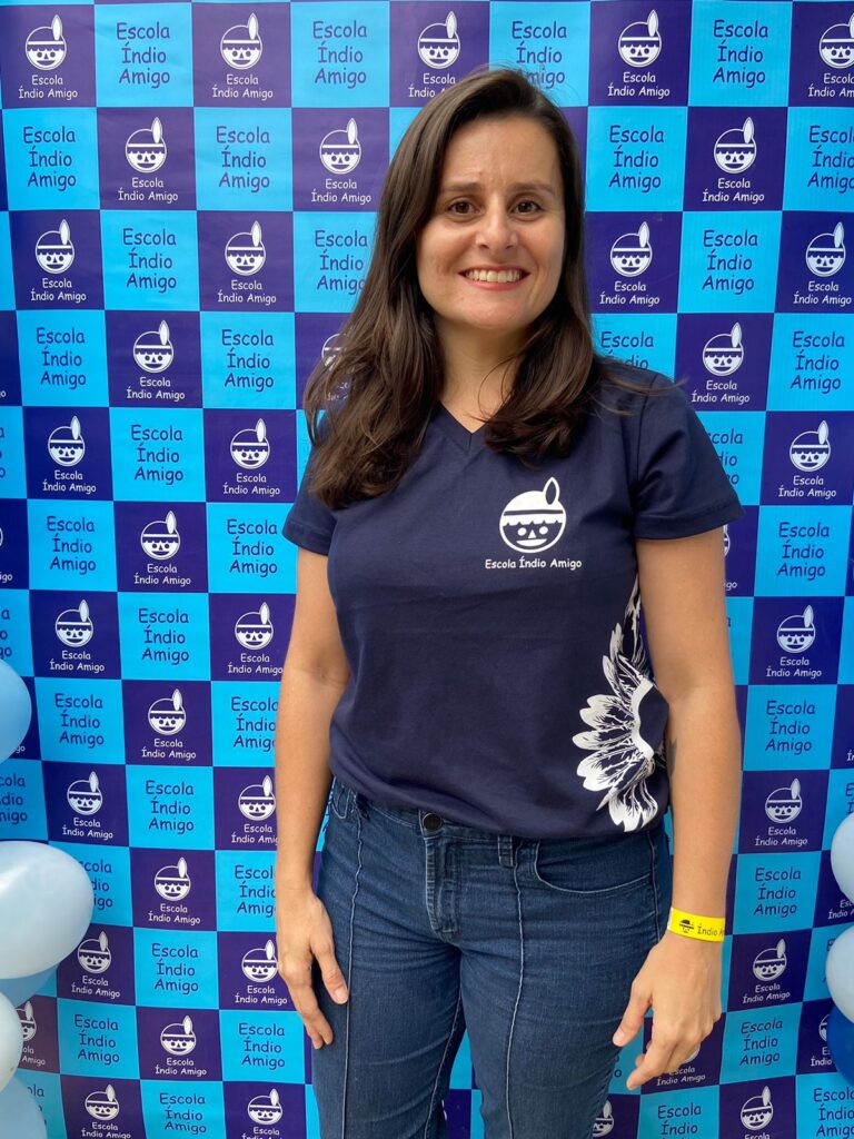 Roberta Tarcsay - professora de Inglês e de Arte