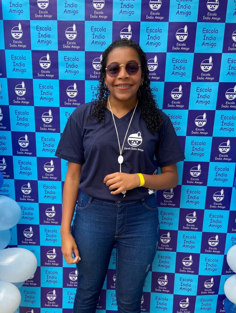 Thalya - mediadora do Grupo Buriti